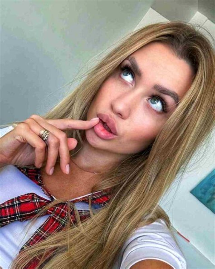 Abigail White Height, Weight, Net Worth, Age, Birthday, Wikipedia, Who, Nationality, Biography