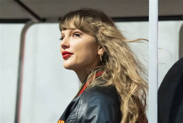 Discover The Secrets Of Taylor Swift's Iconic Pants