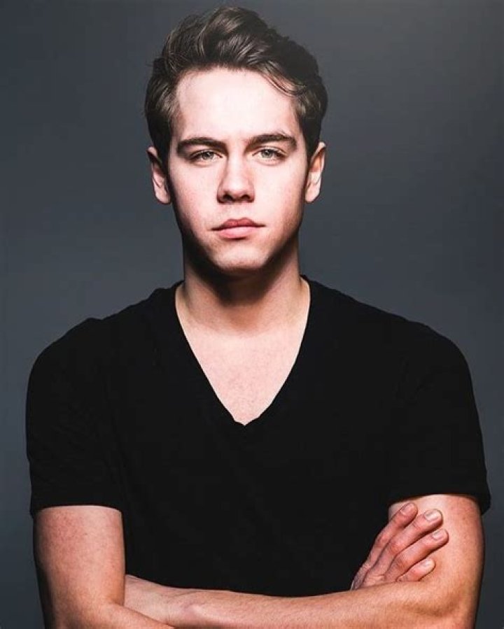 Getting To Know About Munro Chambers