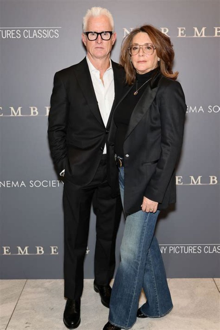 John Slattery – Biography, Wife (Talia Balsam), Net Worth and Son – Harry Slattery