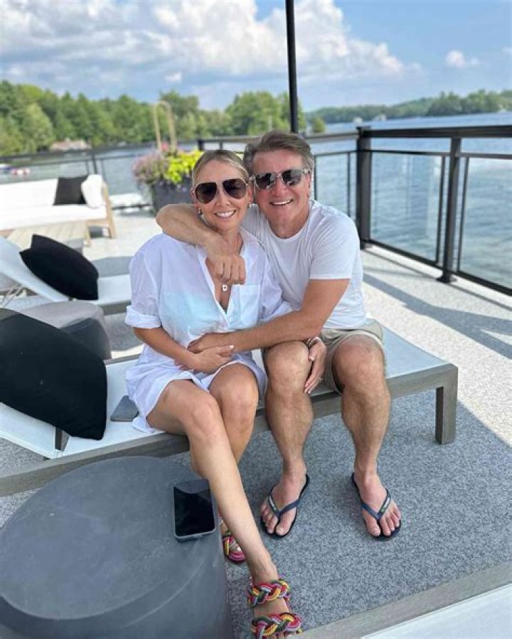 Kym Johnson Bio, Age, Twins, Facts About Robert Herjavec’s Wife