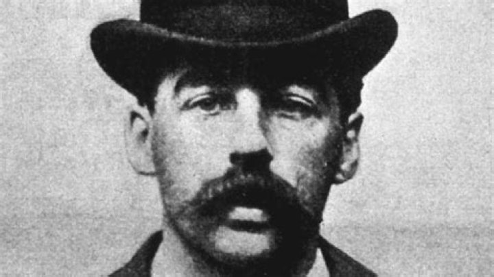 This Is How Many Women H.H. Holmes Was Really Married To When He Died ·