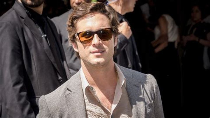 Unveiling Diego Boneta's Relationship Status: Surprising Revelations