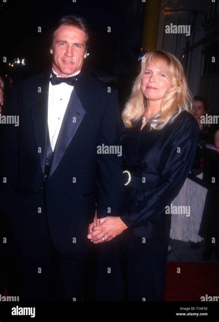 Unveiling The Extraordinary Life Of Barry Van Dyke's Enigmatic Wife