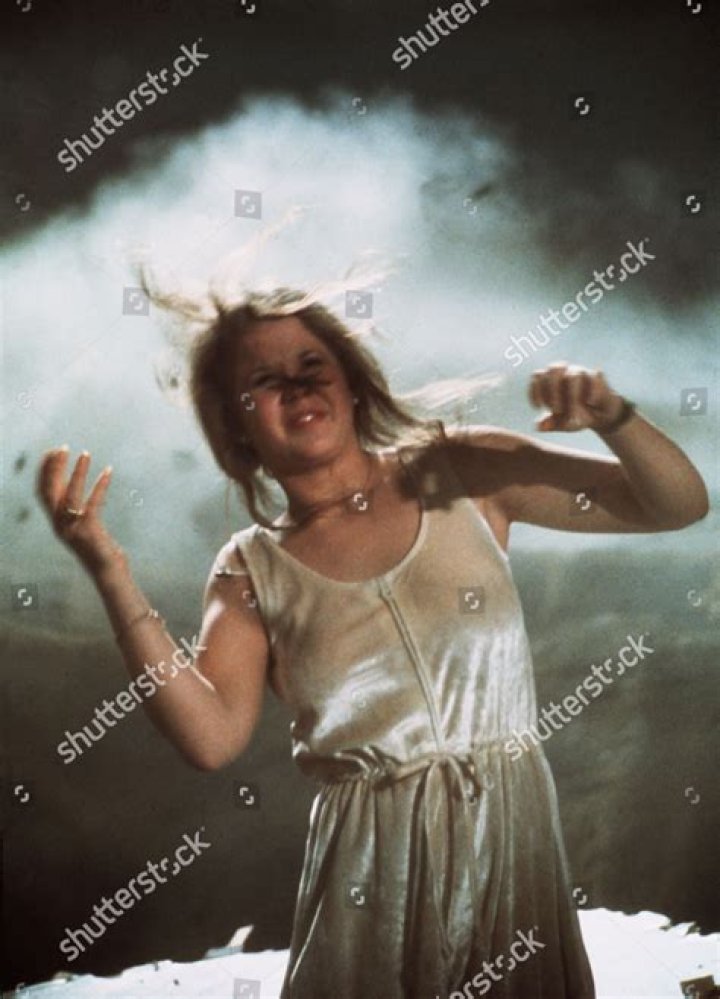 Unveiling The Significance Of "Linda Blair Hot"