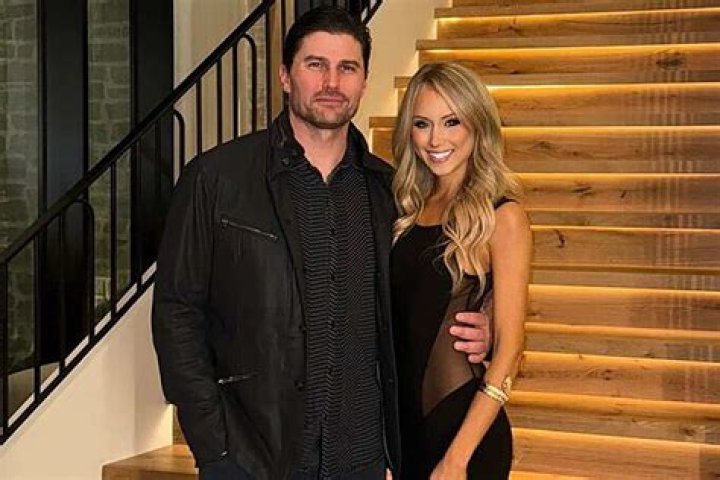 Who is Stephanie Gilmore Dating Now? A Look into the Surfing Champions Love Life